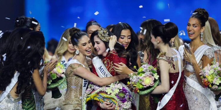 Скандальний конкурс і перемога з характером – “Міс Всесвіт” стала мексиканка (ФОТО)