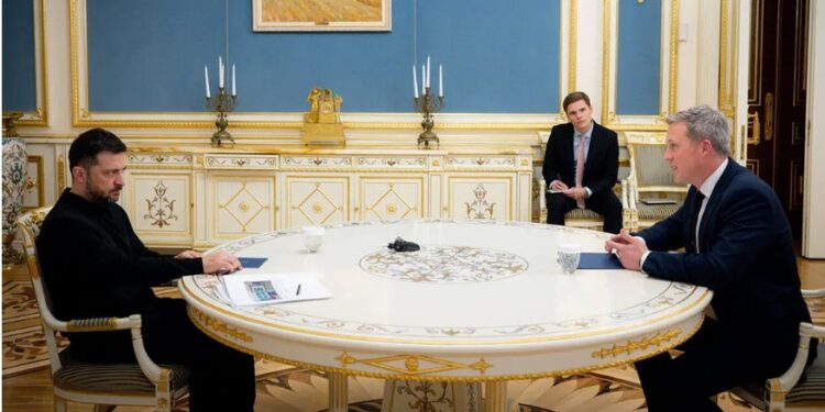 Російський “мирний план Трампа” має намір спровокувати антивладні протести в Україні