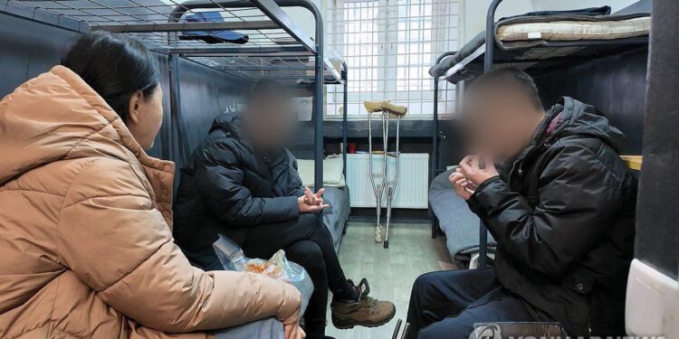 Полонені північні корейці вже не хочуть до Кіма. Що відомо про них зараз (ФОТО)