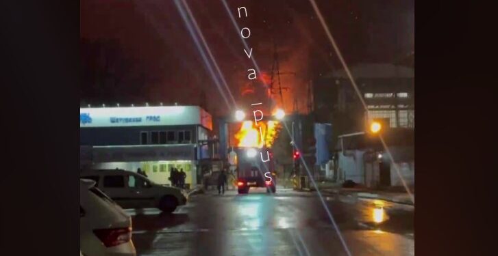 У Московській області горить ГРЕС після атаки дронів (ВІДЕО)