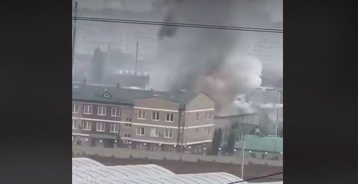 Дрони знову долетіли до Чечні – під ударом полк Росгвардії “Ахмат” (ВІДЕО)