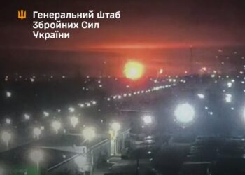 Генштаб підтверджує ураження ворожих авіазаводу, НПЗ, нафтового терміналу