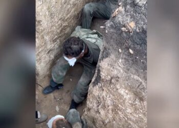 Морпіхи зачистили від ворога село на кордоні 2 областей і взяли 19 полонених (ВІДЕО)