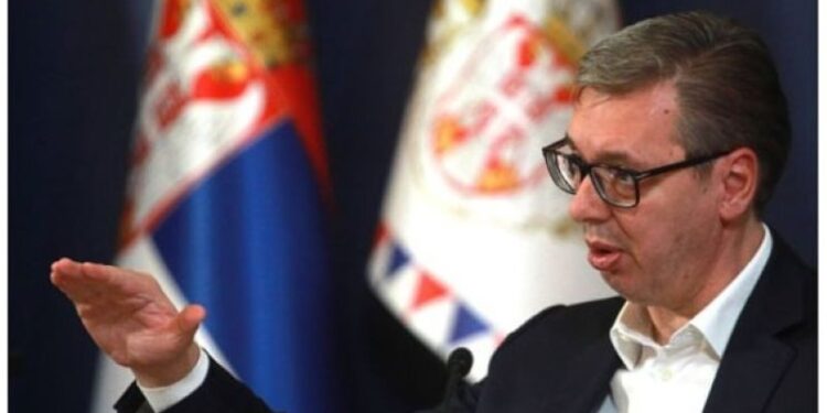 Вучич заявив, що Сербія готова продавати боєприпаси ЄС – “склади повні”