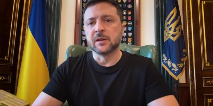 Нова «Зимова підтримка», транспортна підтримка і фіксована ціна на газ – про що сьогоднішнє звернення Зеленського (ВІДЕО)