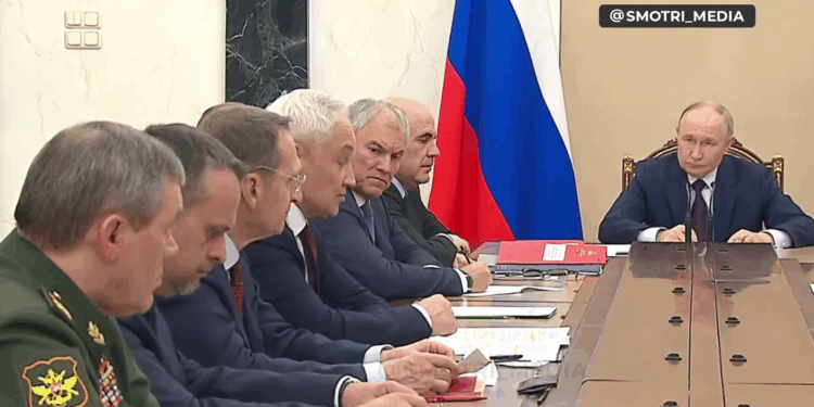 Керівництво РФ закликало негайно готуватися до випробування ядерної зброї (ВІДЕО)