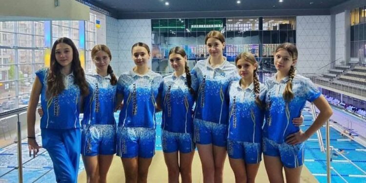 Миколаївські спортсменки – призерки юніорського чемпіонату України з синхронного плавання (ФОТО)