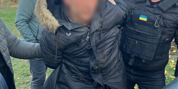 Заманив на купівлю авто: в одній з областей жорстоко вбили українського військового