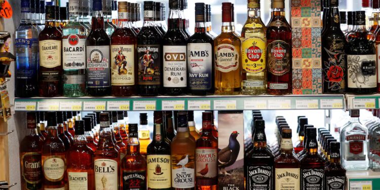 Через здоров’я чи гроші? Молоді європейці скорочують вживання алкоголю, американці йдуть слідом