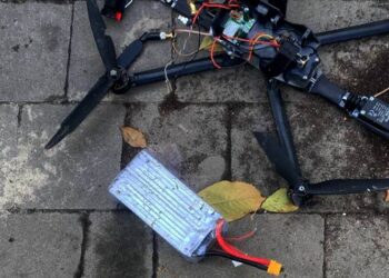Російські безпілотники Молния несуть вже по два “непрості” FPV – Флеш