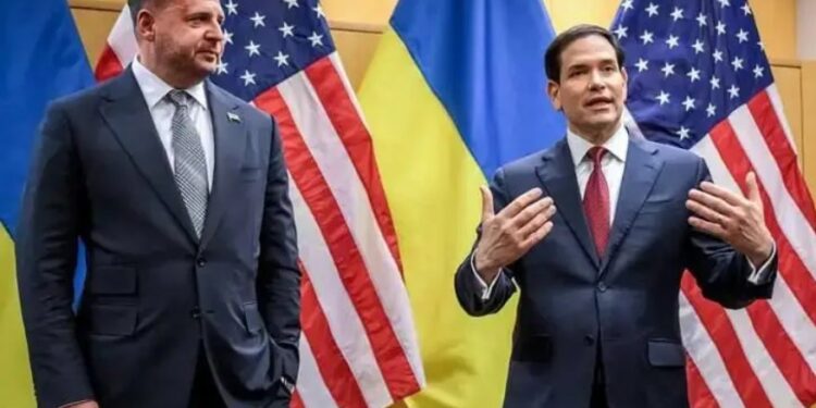 Все, що відомо про результат переговорів у Женеві щодо “мирного плану” Трампа