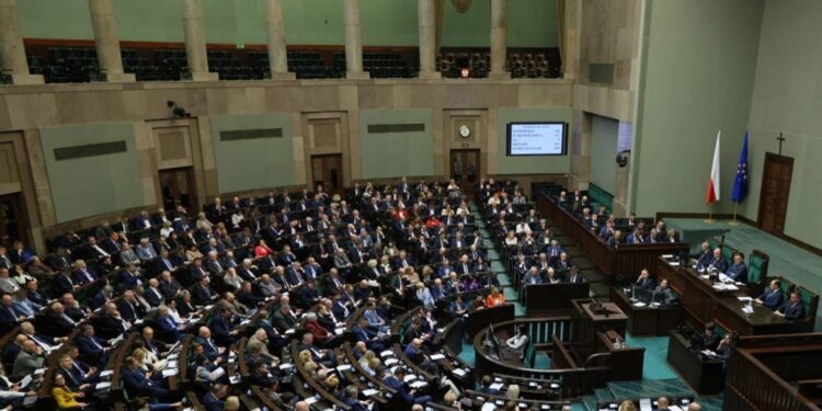 Польський Сейм відхилив законопроєкт президента Навроцького про допомогу українцям і пропаганду “бандеризму”