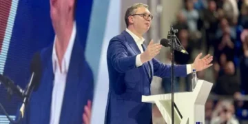 У Сербії після масових протестів будуть призначені дострокові вибори