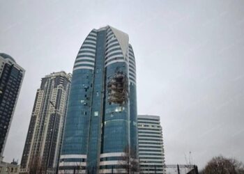 У Чечні дрони атакували Грозний-Сіті. Можливо, спрацював РЕБ (ФОТО, ВІДЕО)