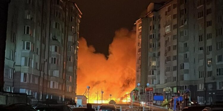 Наслідки сьогоднішньої масованої атаки ворога (ФОТО, ВІДЕО)