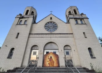 Українські греко-католики продали в Чикаго храм. Чому і що втратили (ФОТО)