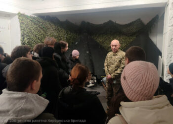 У Миколаєві експонується виставка ворожих БпЛА, збитих воїнами 208-ї зенітної ракетної Херсонської бригади (ФОТО)