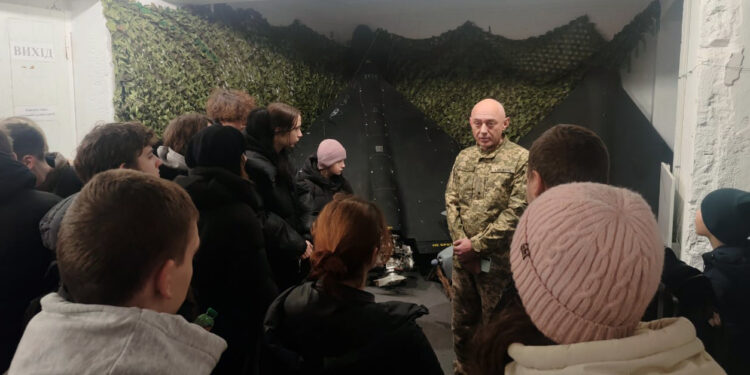 У Миколаєві експонується виставка ворожих БпЛА, збитих воїнами 208-ї зенітної ракетної Херсонської бригади (ФОТО)