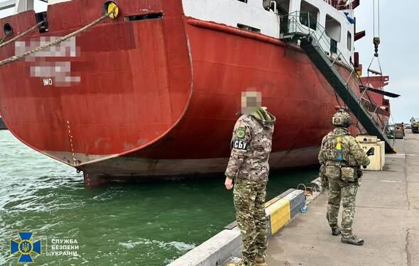 СБУ арештувала в Одеському порту судно «тіньового» флоту рф (ФОТО)