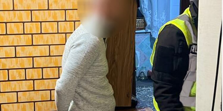 У Південноукраїнську на Миколаївщині затримали чоловіка, підозрюваного у смертельному побитті знайомого (ФОТО)