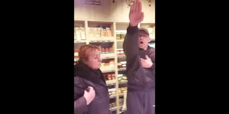 Агресивний поляк із криками «Зіг Хайль» напав на продавчиню-українку (ВІДЕО)