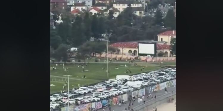 В Австралії теракт під час святкування Хануки – щонайменше 10 загиблих і 60 поранених (ВІДЕО)