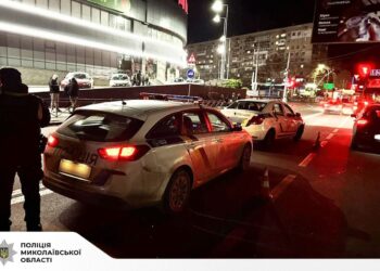 У Миколаєві поліцейське авто збило пішохода