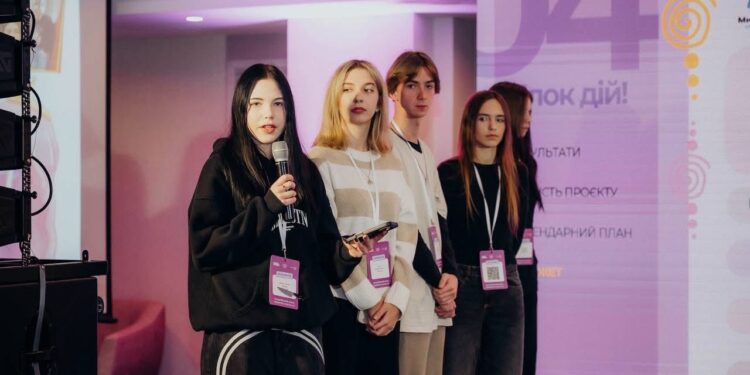 Команда Миколаївського будівельного фахового коледжу КНУБА посіла ІІ місце в проєкті Урбанрух «У міста є Я» (ФОТО)