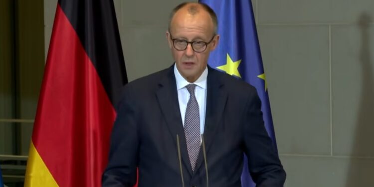 Німеччина виділить Україні понад €11 млрд допомоги і підтримає приєднання до зони вільної торгівлі ЄС, – Мерц