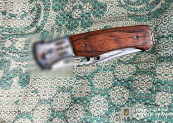 Майже «класична» схема – на Миколаївщині чоловік отримав удари ножем у груди під час розпиття алкоголю