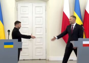 Про невдячність українців та МіГи для України. Про що домовилися Зеленський і Навроцький у Варшаві (ВІДЕО)