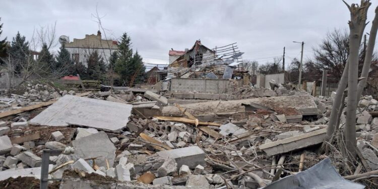 Під час атаки росіян на Миколаїв 13 грудня пошкоджено 90 будинків, з яких 7 не мають правовстановлюючих документів, – міськрада (ФОТО)