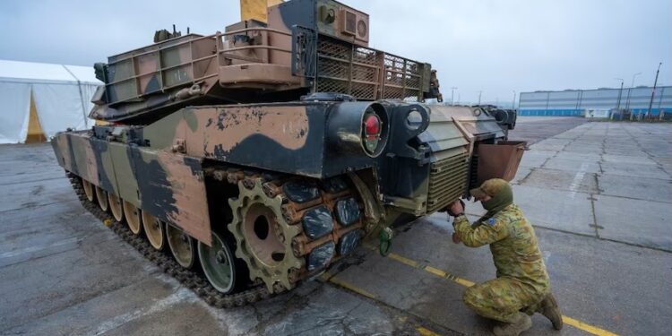 Австралія передала Україні останню партію танків M1A1 Abrams