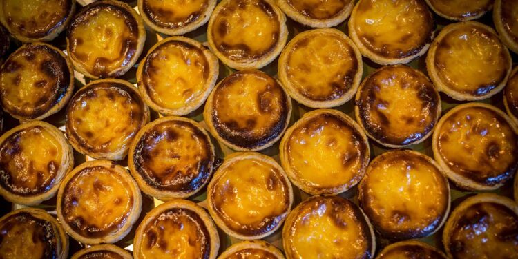 Португальський десерт паштел-ді-ната названий найсмачнішим у світі. Рецепт (ФОТО, ВІДЕО)