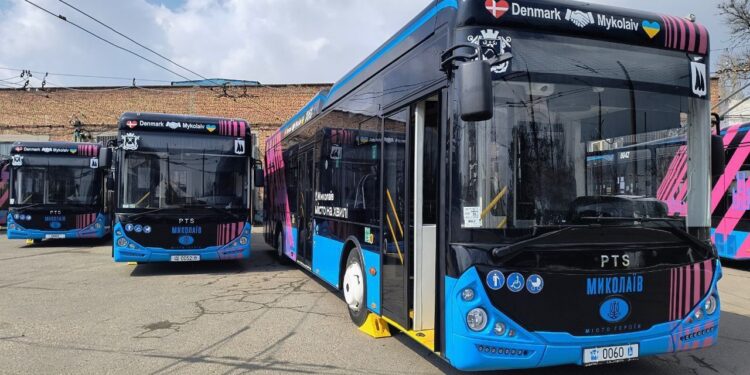 У знеструмленому Миколаєві з міськелектротранспорту на маршрути вийшли тільки 37 тролейбусів з автономним ходом