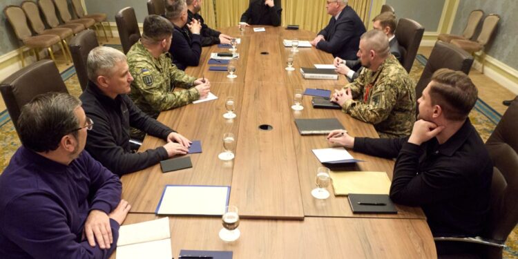 Українська делегація особисто доповіла Зеленському про перемовини в США