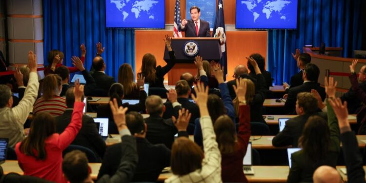 У США не злякалися попереджень Путіна, бо   “підтримка Венесуели з боку РФ буде риторичною”, – Рубіо