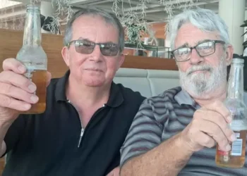 Різдвяна історія. Як 64-річний англієць зустрів свого рідного брата, якого ніколи не бачив