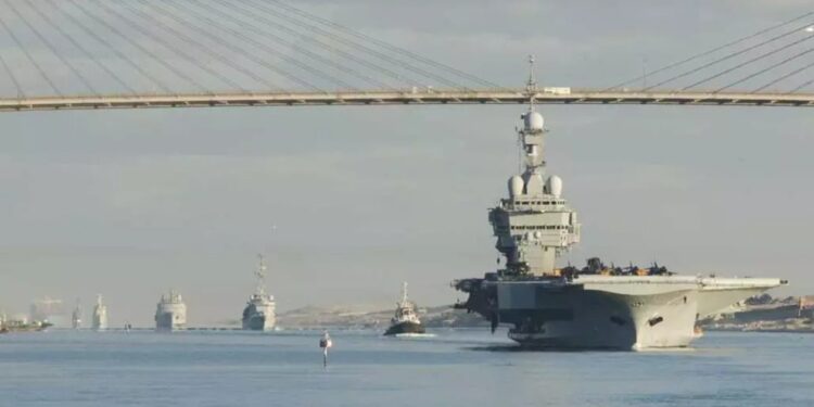 «У час хижаків ми маємо бути сильними» – Франція розпочинає будівництво нового атомного ударного авіаносця