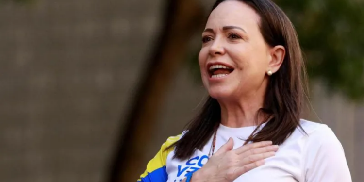 Нобелівську премію миру замість Коріни Мачадо прийняла її донька