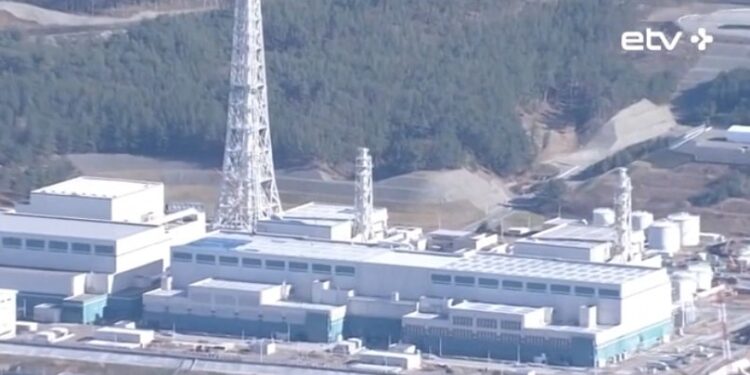 У Японії відновлює роботу найбільша у світі АЕС