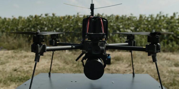 Україна спільно з Німеччиною вироблятиме дрон-бомбер «Лінза»