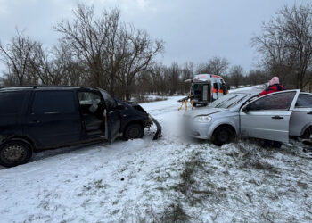 На Миколаївщині в ДТП загинув пасажир та травмувалися водії (ФОТО)