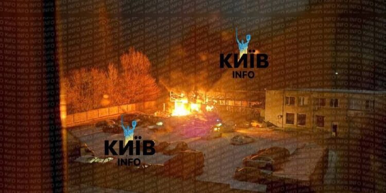 Триває ракетно-дронова атака на Україну, основна ціль – Київ