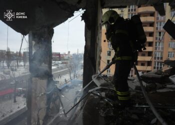 “Хвора активність”. Майже 500 дронів і 40 ракет задіяв ворог цієї ночі проти України, – Зеленський