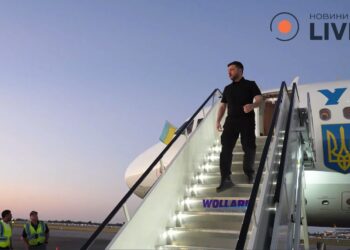 Володимир Зеленський вже прибув до Маямі (ВІДЕО)