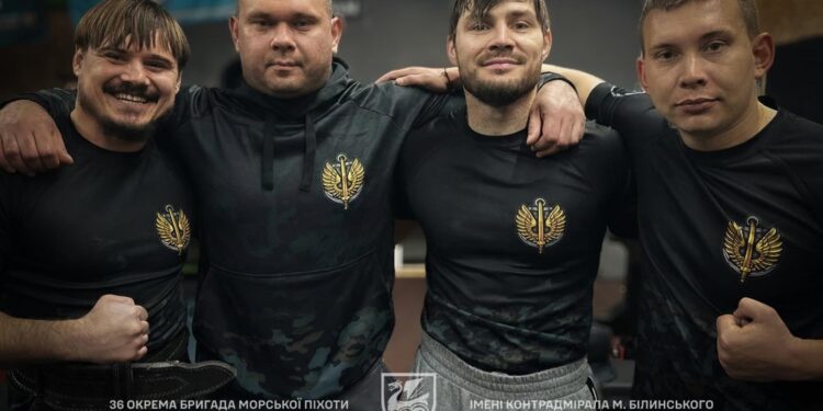 Миколаївські морпіхи здобули «срібло» на Кубку командира корпусу морської піхоти з кросфіту (ФОТО)