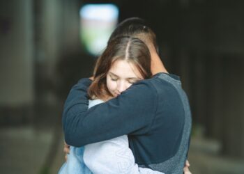 Обійми загоюють рани – німецькі вчені