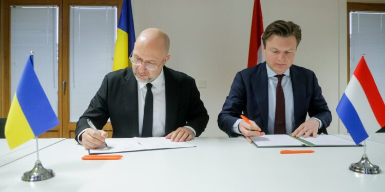 Україна та Нідерланди будуть спільно виробляти БпЛА – угоду підписано (ФОТО)