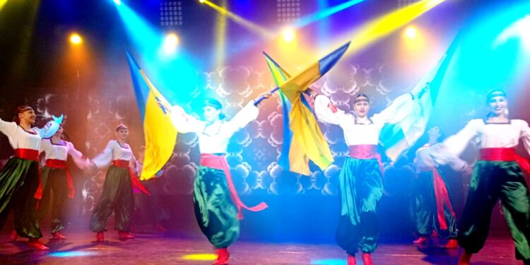 «Обереги»-2025 – у Миколаєві підбили підсумки ІІІ Відкритого міського конкурсу героїко-патріотичної пісні і танцю (ФОТО)